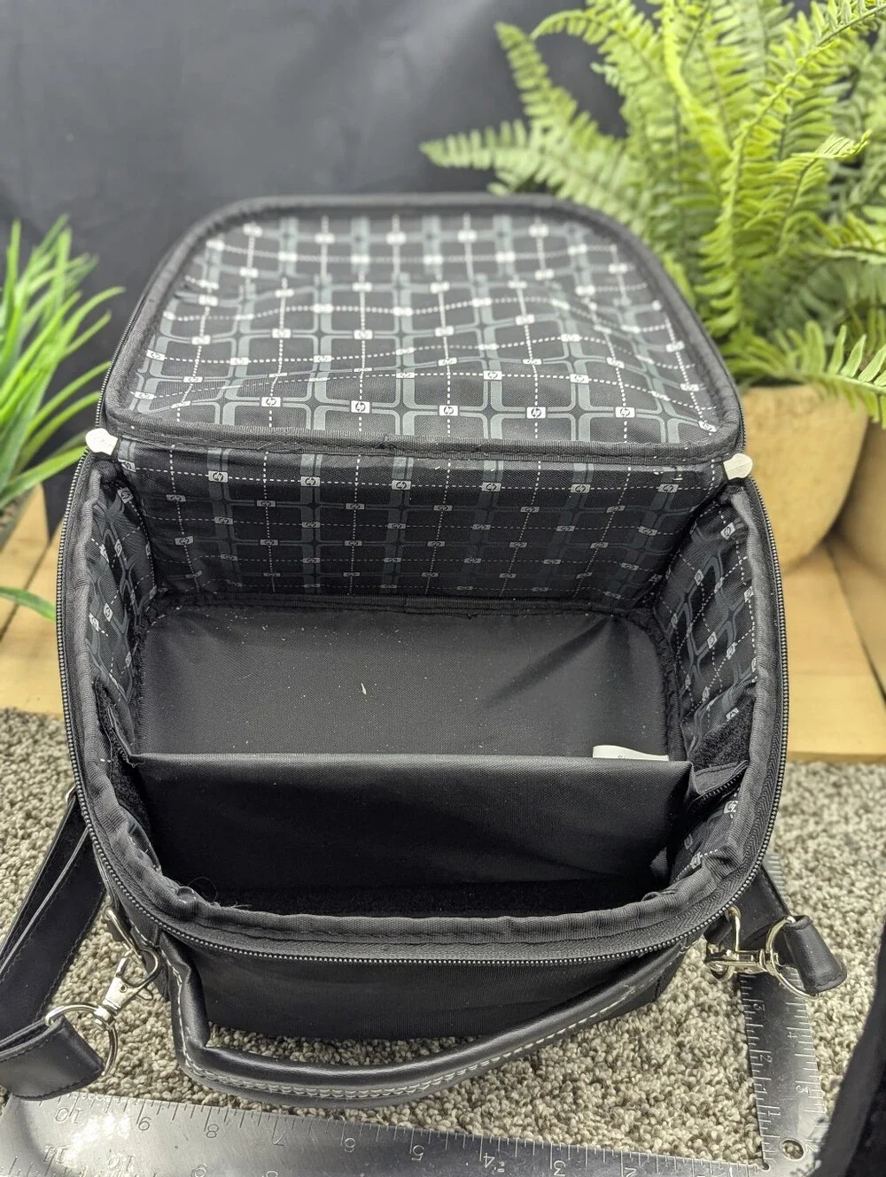 HP Carry Bag Perfect For A Thermal Printer And Labels For The Business On The Go